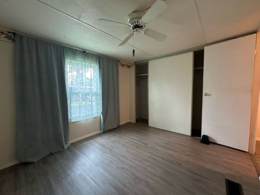 37 Hideaway Lane a Winter Haven, FL Mobile or Manufactured Home for Sale